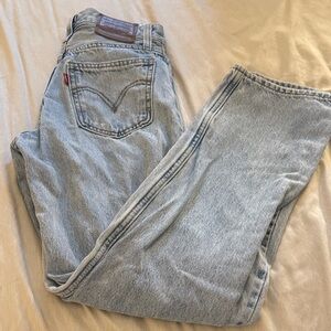 Levi Light Blue Denim Jeans